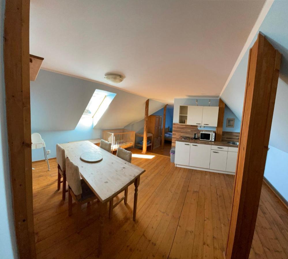 Kozakov Apartmany - Druhe Patro Tatobity ภายนอก รูปภาพ
