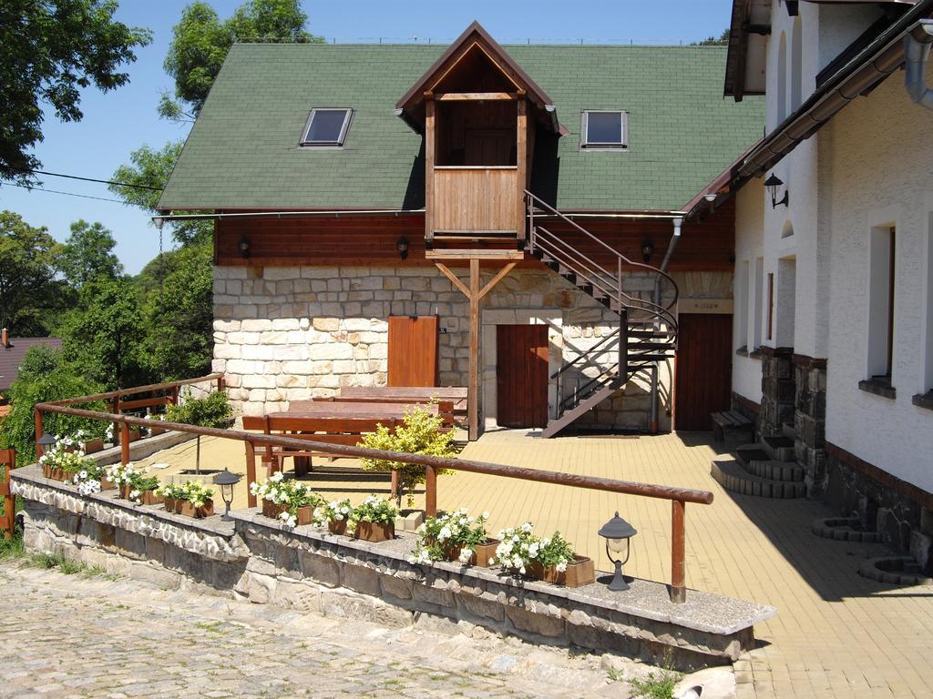 Kozakov Apartmany - Druhe Patro Tatobity ภายนอก รูปภาพ